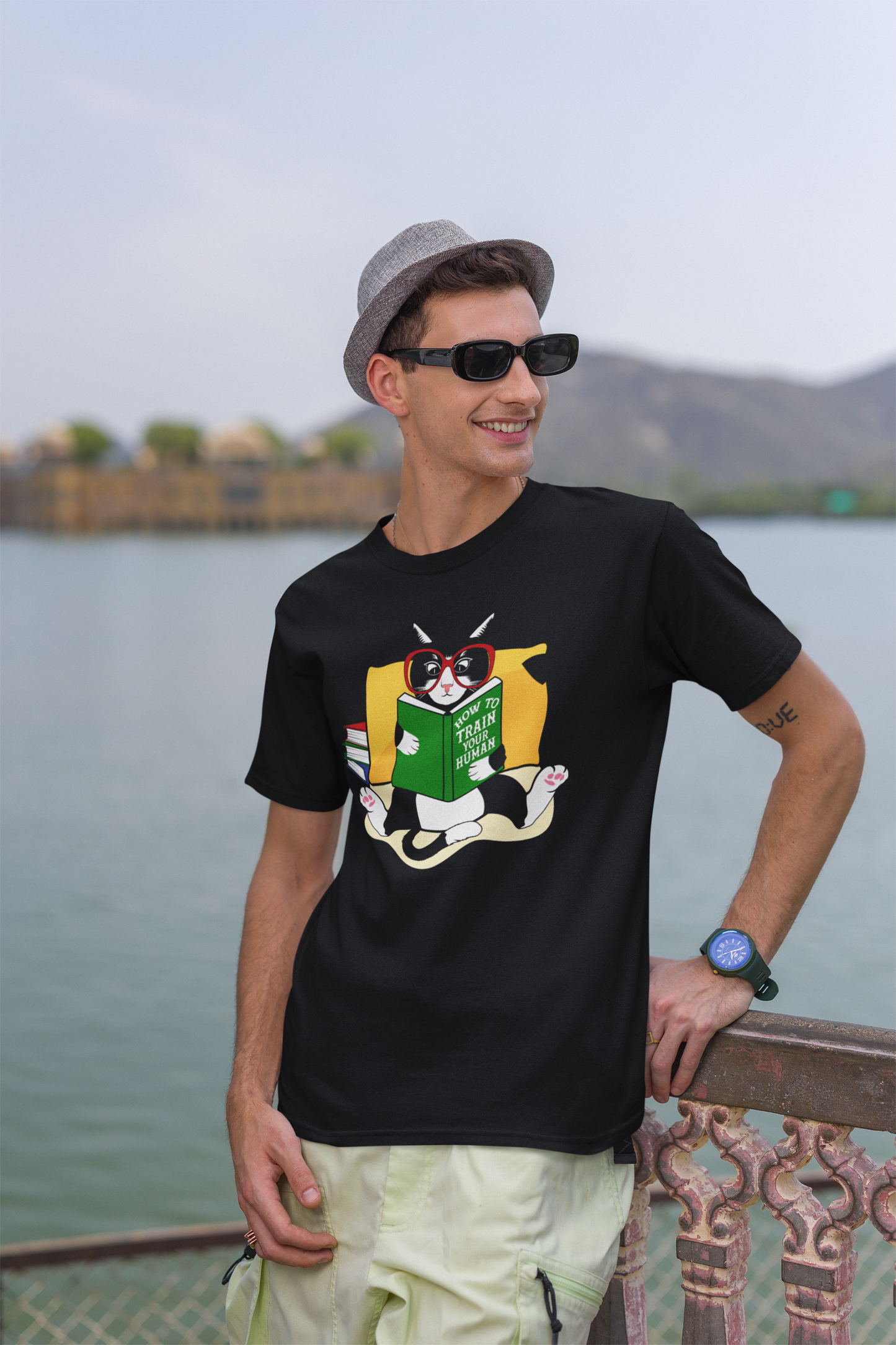 Funny Shirts for Cat Lovers, How To Train your Human Novelty T-Shirt